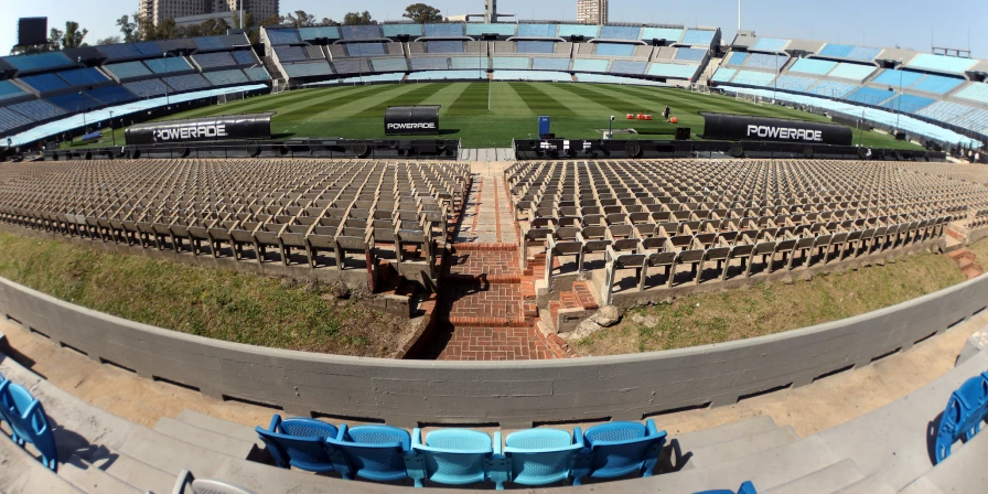Partida Uruguai x Brasil será disputada no Estádio Centenário