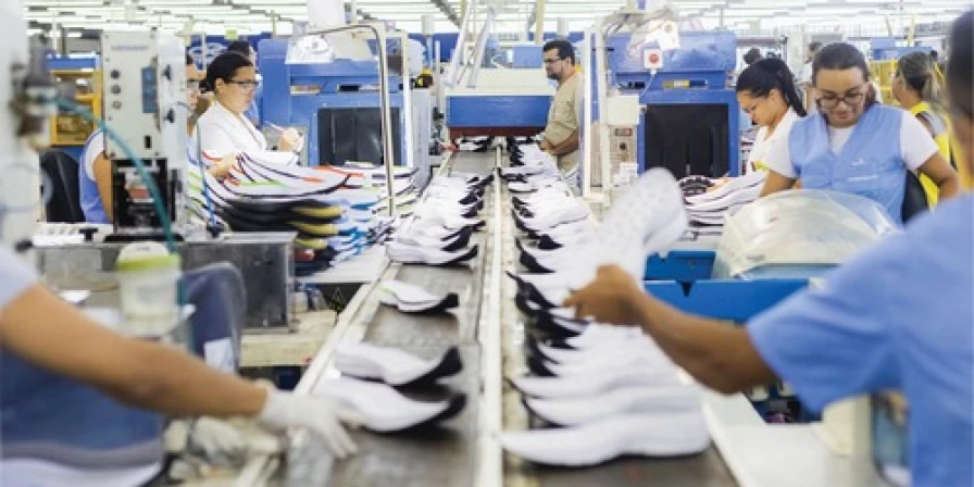 Seis projetos de lei - a maioria protocolada este ano - tratam da isenção do imposto de importação.