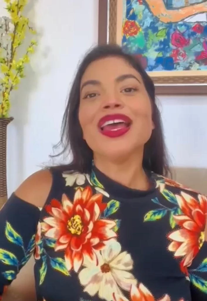 A cantora Flávia Bittencourt está de volta aos palcos de São Luís, após fazer enorme sucesso em Sanremo, na Itália. Neste sábado, às 21h, ela apresenta o show Forró das Antigas no Palazzo Eventos