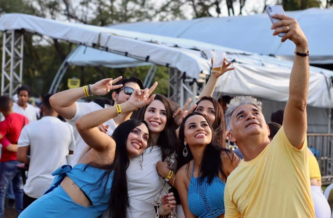 Momento de celebrar e reunir familiares e amigos no réveillon de São Luís. (Foto: Divulgação)