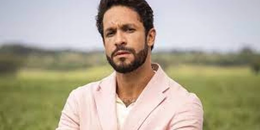 Luigi (Rainer Cadete)