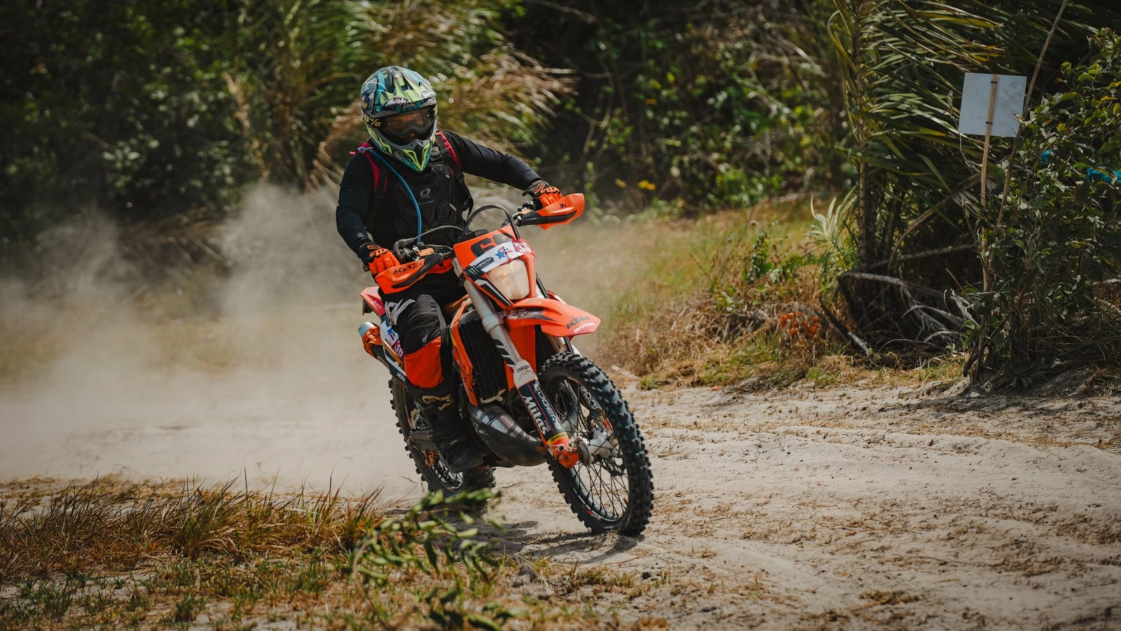 Moto na disputa do Maranhense de Rally Baja ( Foto - Divulgação)