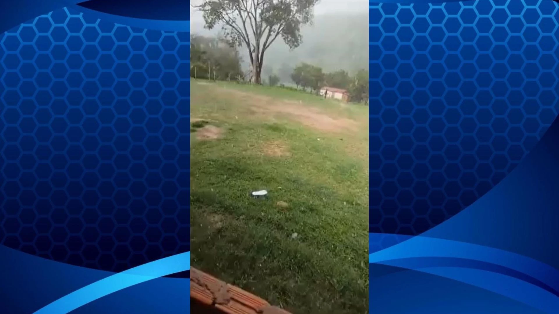 Chuva de granizo surpreende moradores da zona rural de Buriticupu. (Foto: Reprodução)