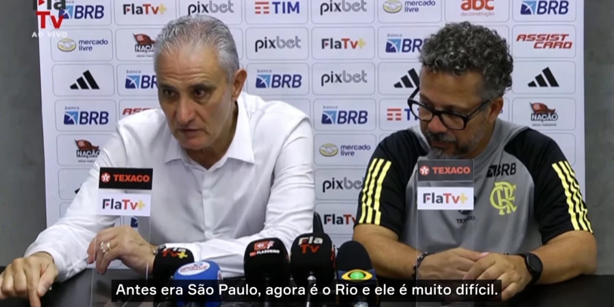 Técnico Tite durante entrevista coletiva