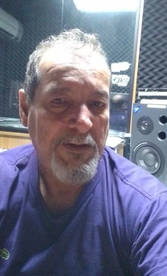 Dorgival Júnior: produtor e apresentador do Linha do Tempo na Mirante FM. Foto: Divulgação