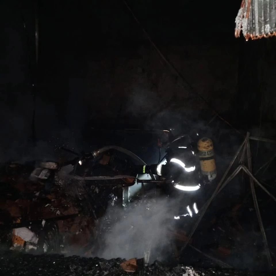 Incêndio na UEB Luís Viana foi registrado na noite dessa sexta-feira (2). (Foto: Divulgação / CBMMA)