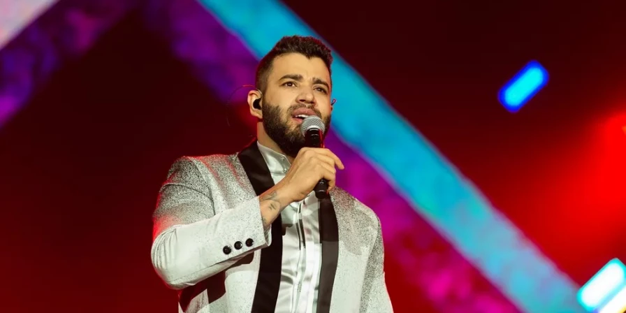 O sertanejo precisou cancelar sua apresentação no festival VillaMix.