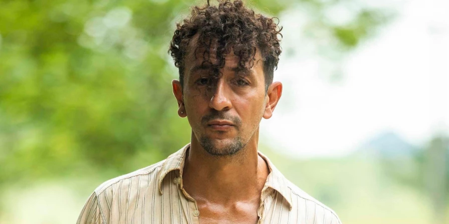 Tião Galinha (Irandhir Santos)