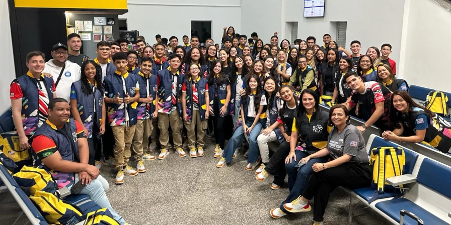 Alunos do SESI-MA embarcam para etapa nacional de torneio de robótica