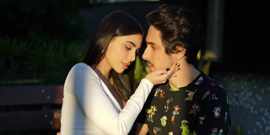Felipe Castanhari e Nyvi Estephan na época que assumiu namoro.