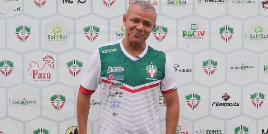Marcinho Guerreiro, técnico do Pinheiro.