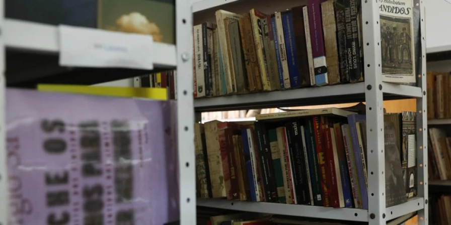 MinC e Iberbibliotecas divulgam cursos virtuais com foco em bibliotecas.