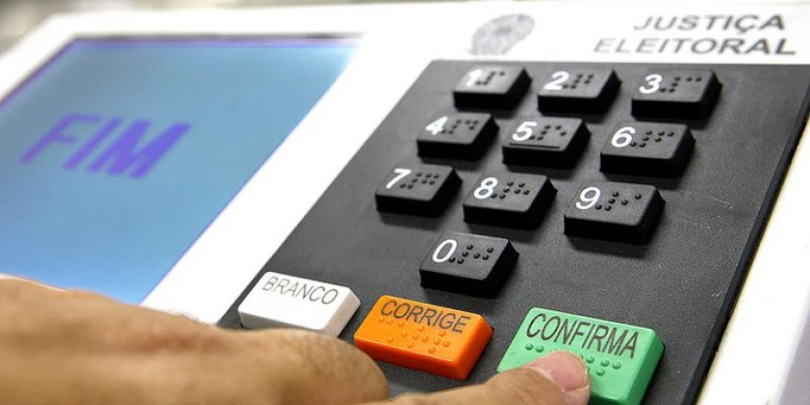 Acaba em 8 de maio prazo para regularizar o título e votar nas eleições municipais de 2024.