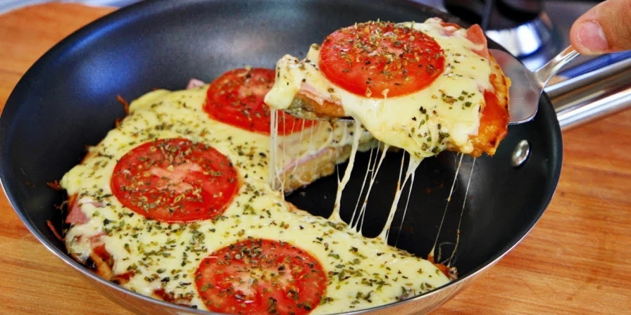 Pizza na frigideira.