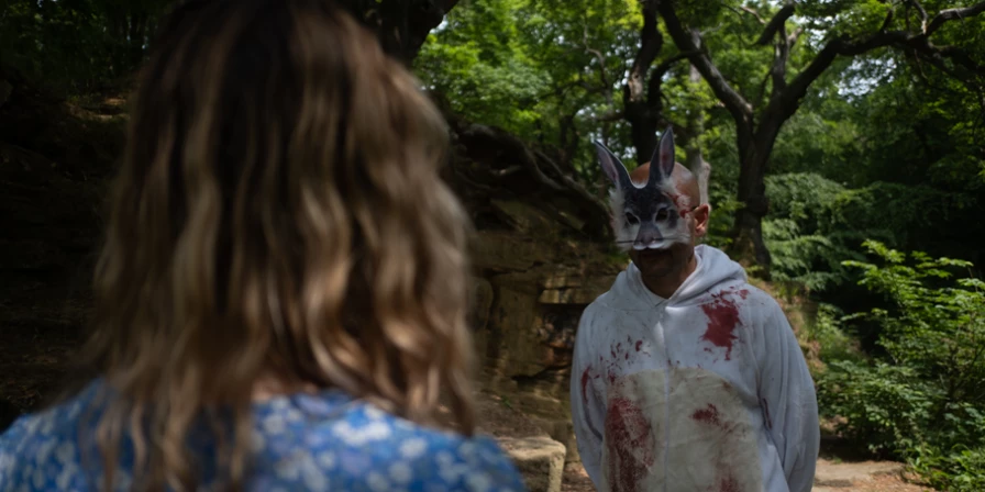 ‘Alice no País das Trevas’ estreia nesta quinta-feira (21).