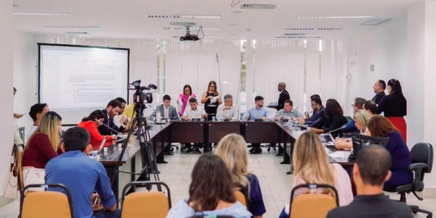 Reunião da CCJ