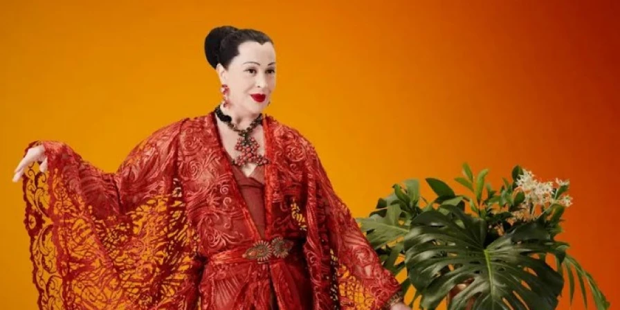 Cláudia Raia brilha em musical sobre Tarsila do Amaral