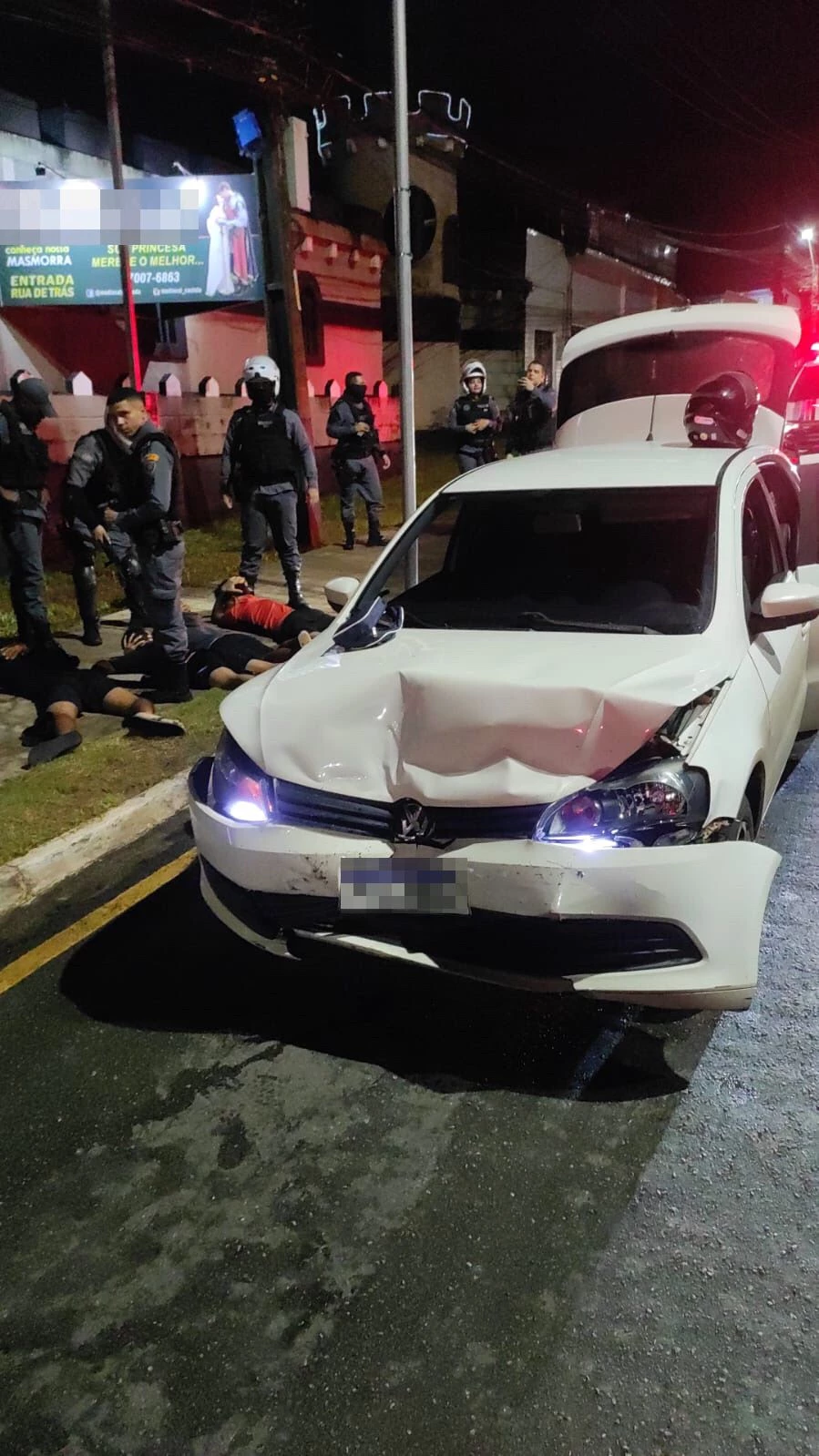 Motorista de aplicativo é alvo de assaltantes. (Foto: Divulgação/40º BPM)