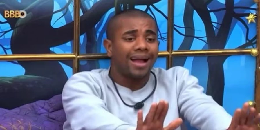 Davi durante Big Brother Brasil 2024.