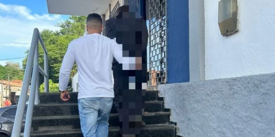 Prisão ocorreu no bairro do São Francisco.