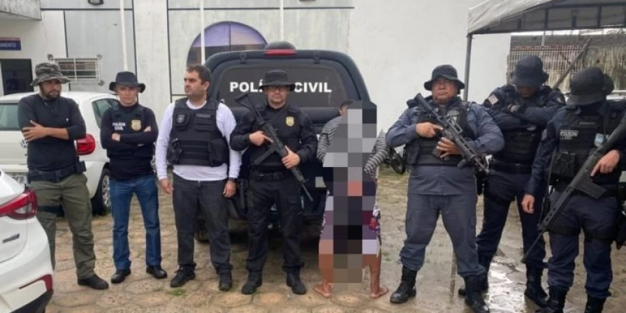 O investigado foi localizado no Povoado Santa Rosa do Jardim, zona rural da cidade de Tutóia.