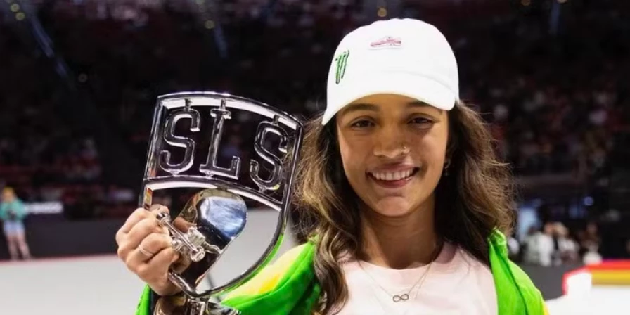 Rayssa Leal é bicampeã na Liga Mundial de Skate