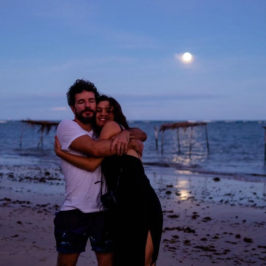 Os dois são pais de Otto, de 8 anos. (Foto: Divulgação)