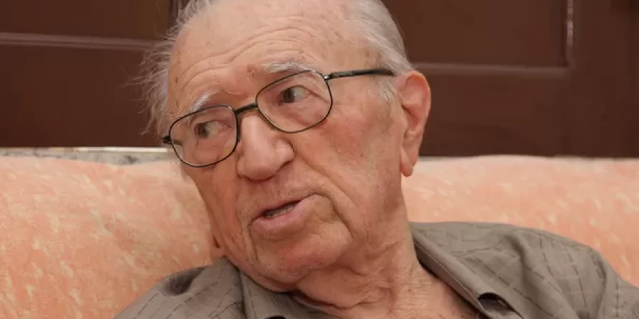 AML lança livros em homenagem ao centenário do poeta José Chagas.