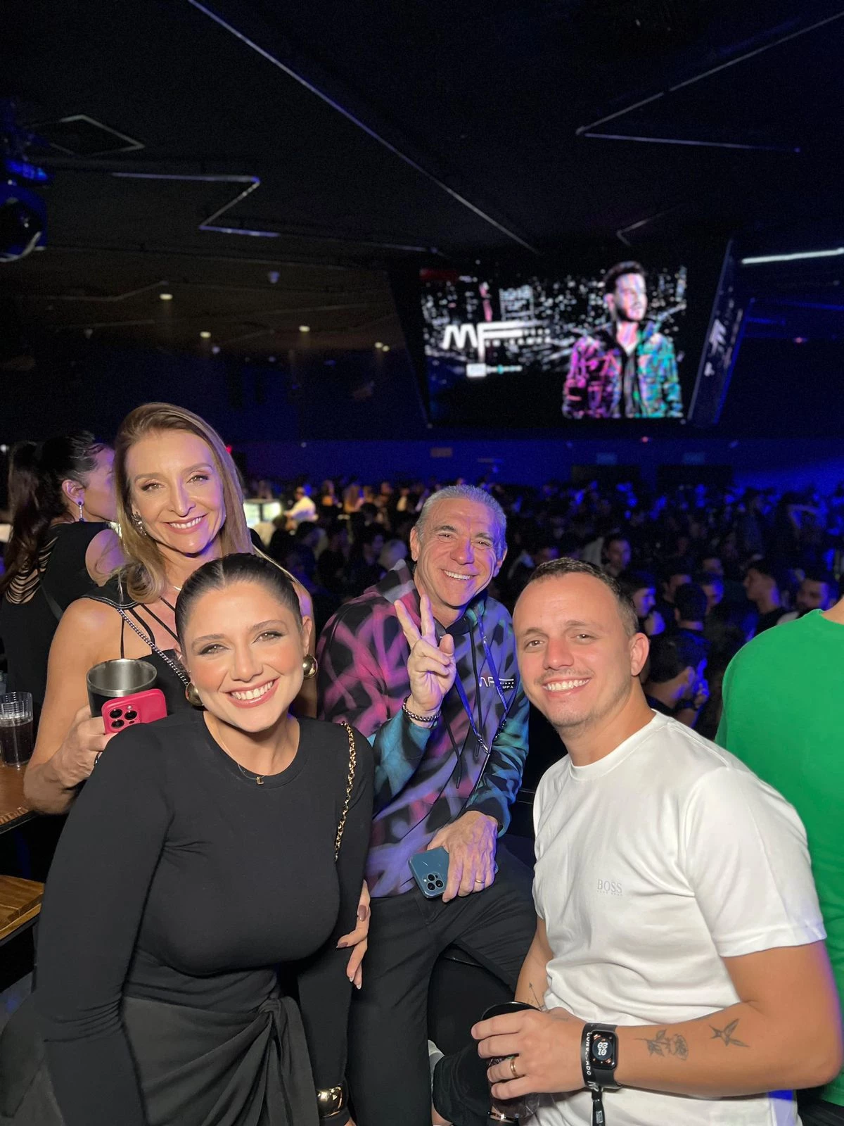 Evento contou com a presença de famosos, empresários e fãs