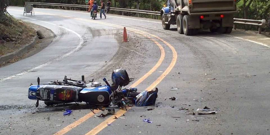 Mais um acidente fatal com moto