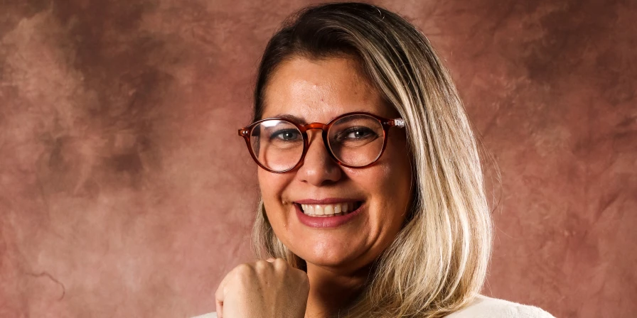 O curso será ministrado pela jornalista Aline Vasconcelos, mestranda do PPGComPro UFMA.