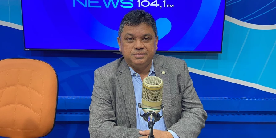 Deputado federal Márcio Jerry (PCdoB), durante entrevista ao programa Ponto Final.