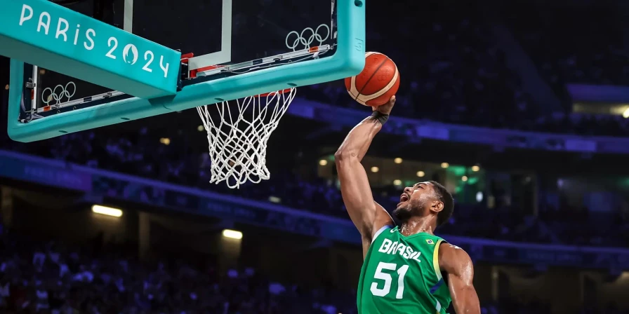 Basquete masculino do Brasil aguarda resultados