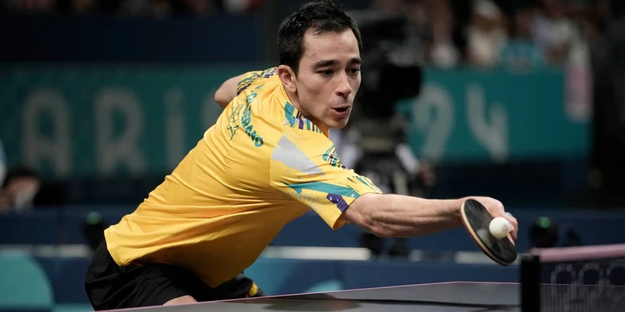 Hugo Calderano enfrentou o francês Felix Le Brun na disputa pela medalha de bronze.