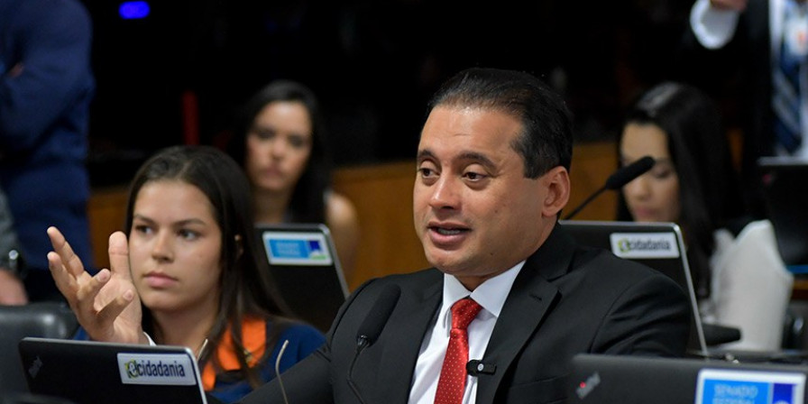 Weverton Rocha assume relatoria e busca consenso para indicação de Messias ao STF