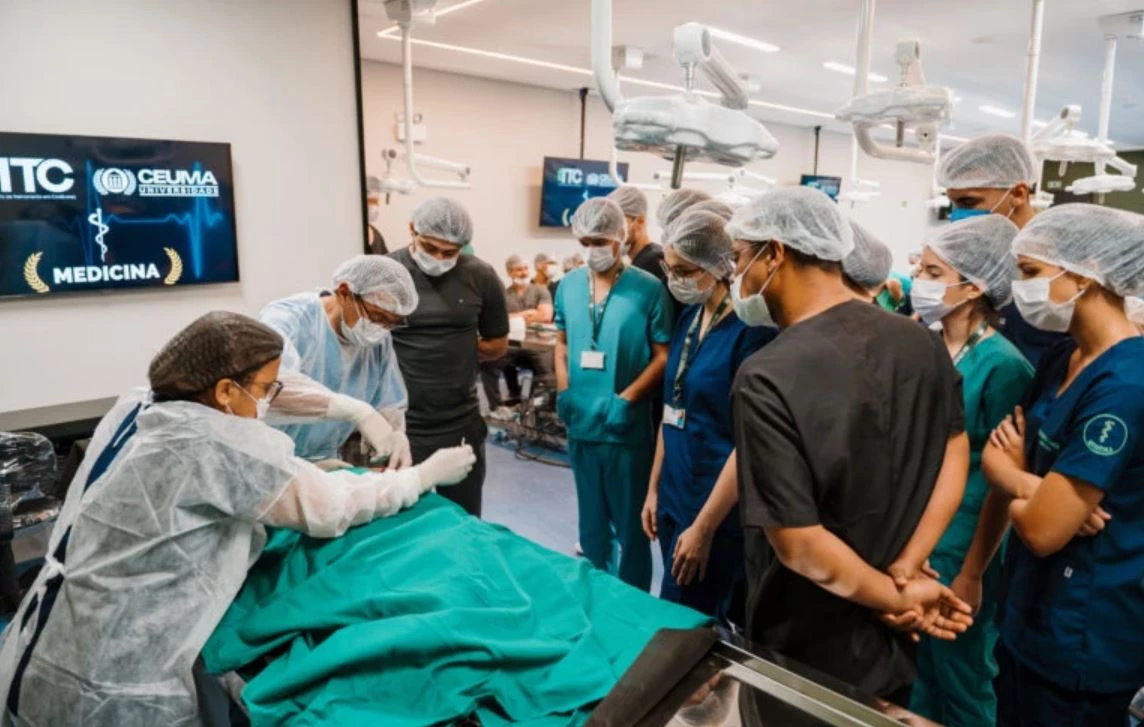Universidade Ceuma e IOA/ITC realizam primeira aula com cadáveres frescos no curso de Medicina. (Foto: Divulgação/Ceuma)
