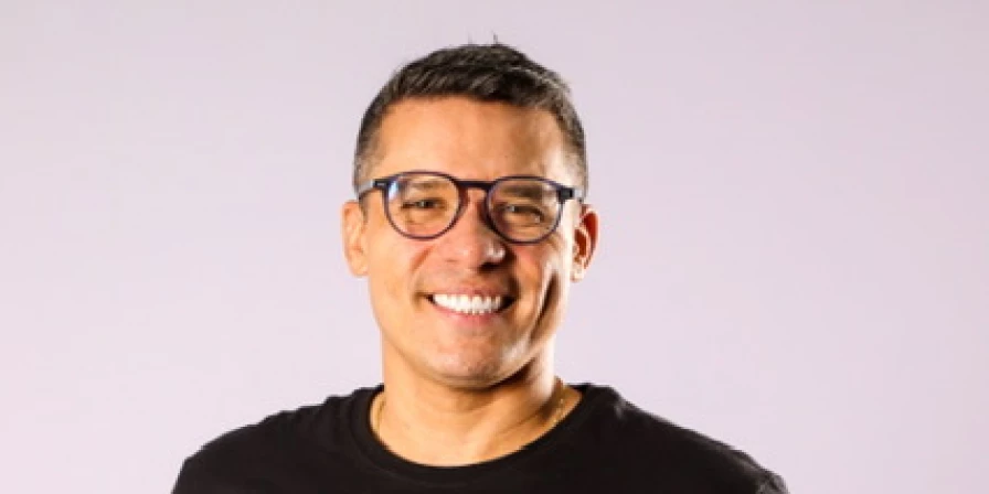 Consultor e professor de negócios Fernando Coelho.