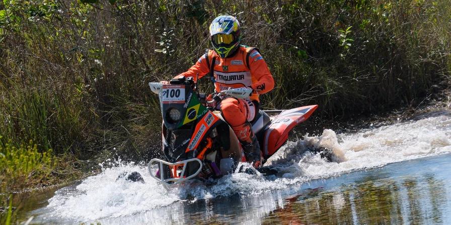 O piloto maranhense Marcelo Medeiros.