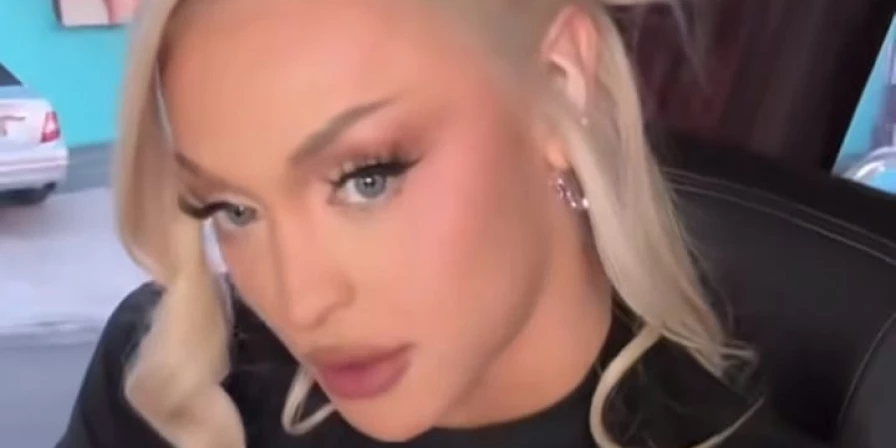 Pabllo Vittar divulga hits bloqueados do "Batidão Tropical Vol.2".