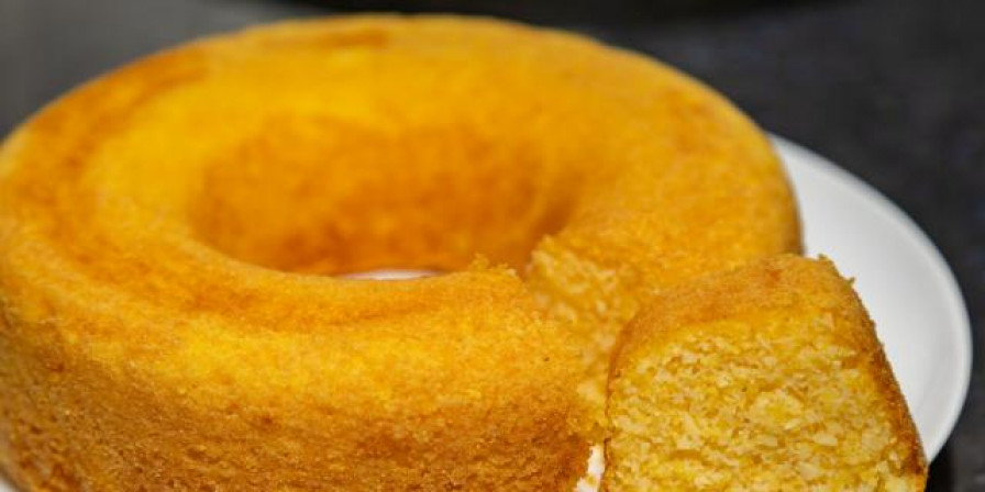 Bolo de Flocão com Cenoura