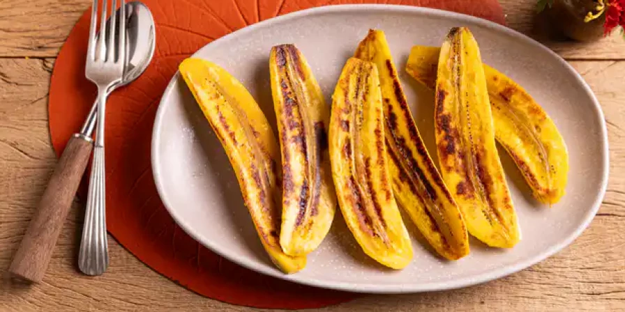 Banana-da-terra grelhada.