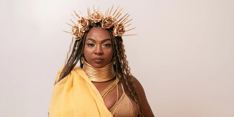 Rapper Pantera Black celebra sua primeira gravidez com o lançamento do single 'Blessed'