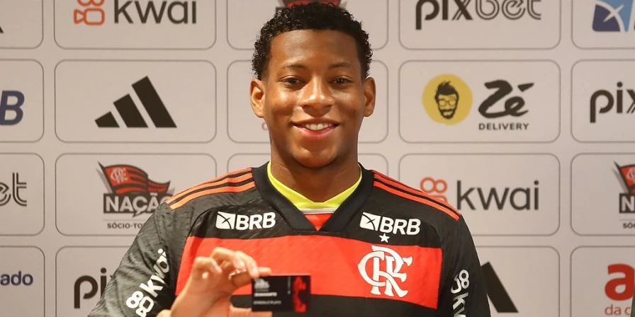 Gonzalo Plata, atacante do Flamengo.