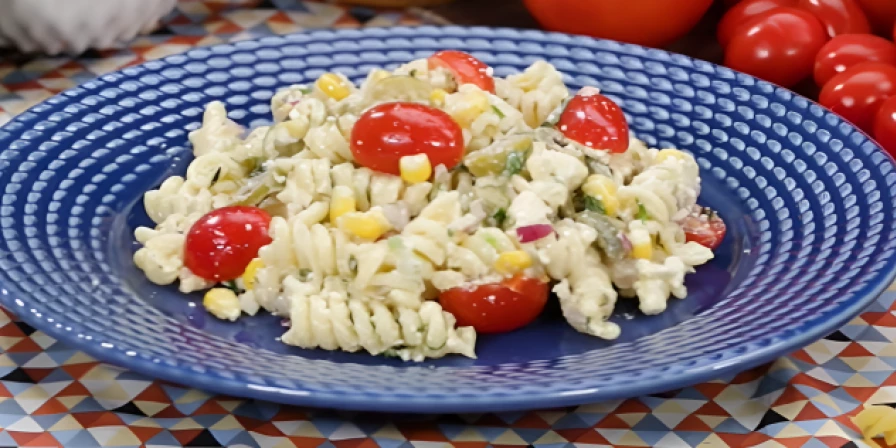 Receita de salada de macarrão com atum.