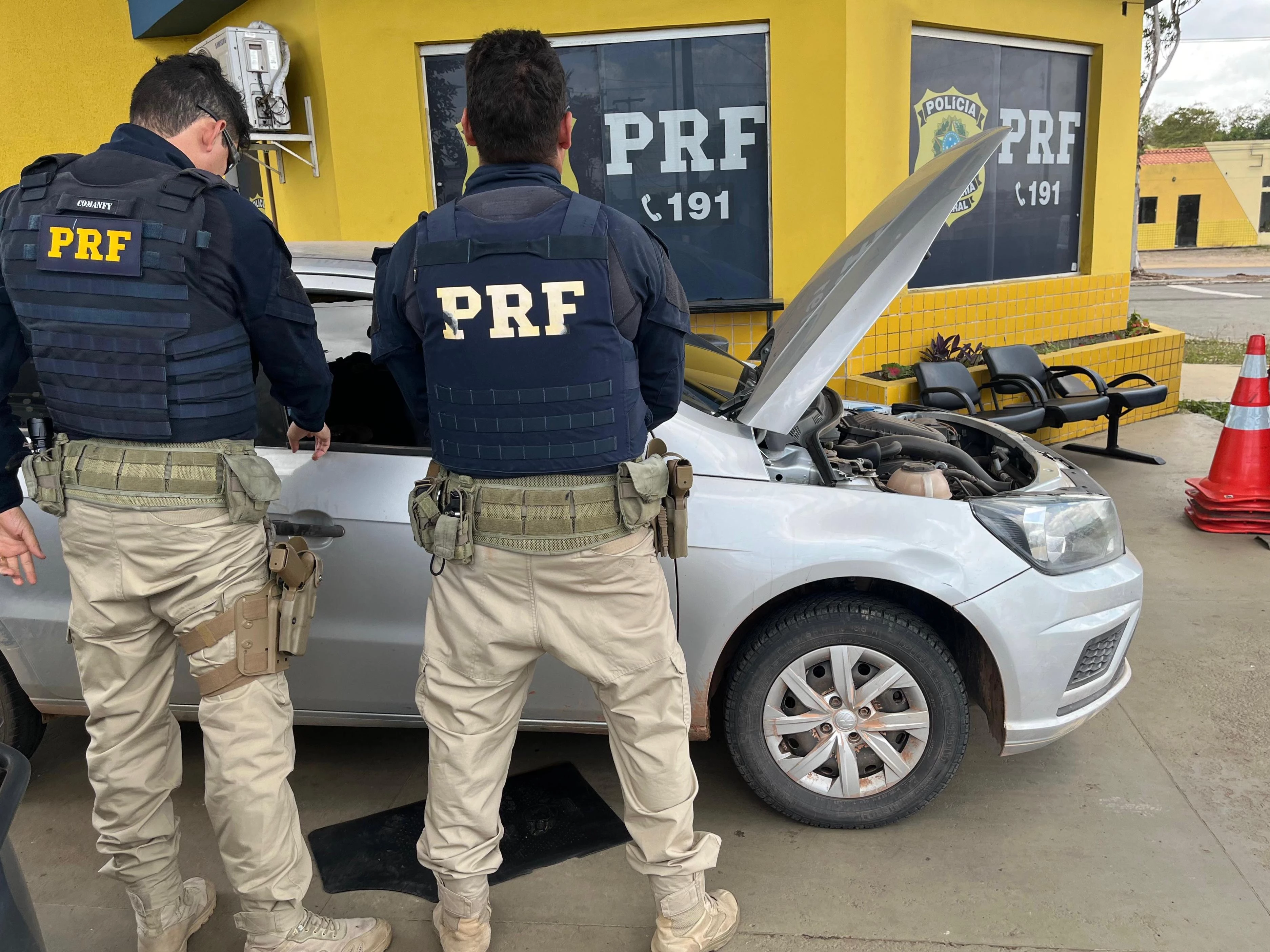 Carro com registro de furto em Pernambuco é recuperado pela PRF em São Luís. / Foto: Divulgação/PRF.