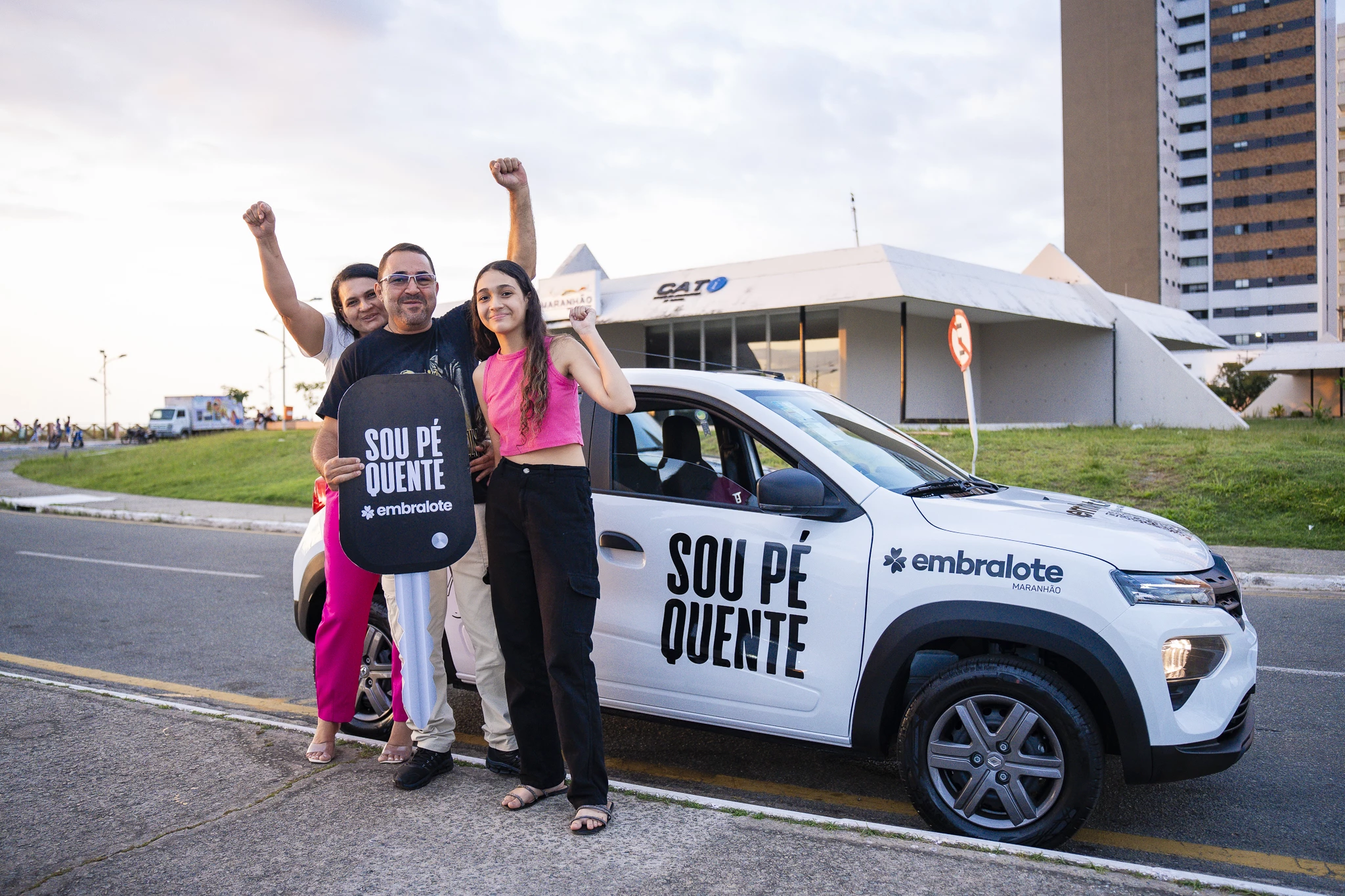 O apostador Antônio é um dos grandes vencedores da Embralote: além de ter sido premiado em duas apostas, ainda foi sorteado na edição especial do Arraial do Ipem. (Foto: Divulgação / Embralote)