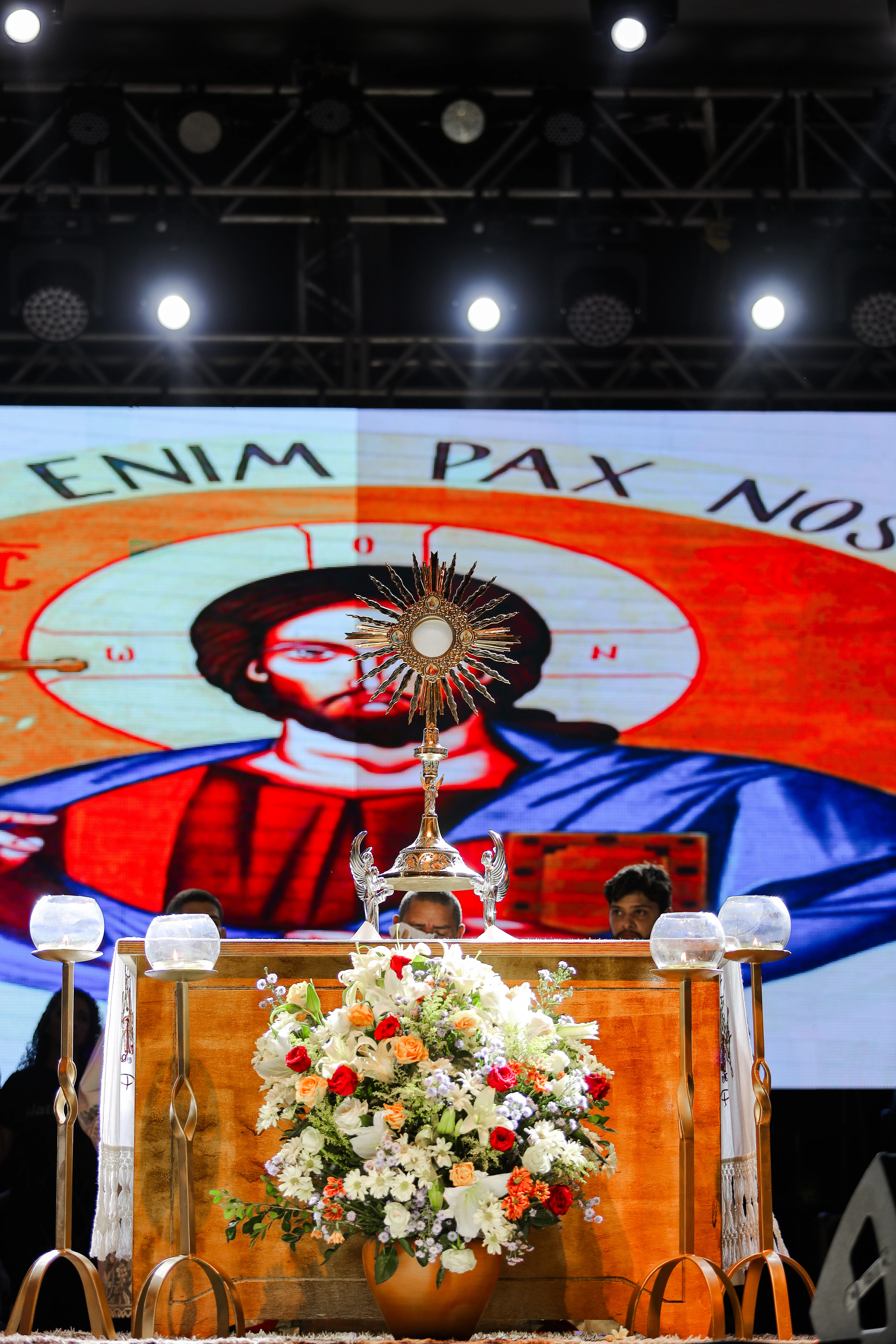 Além da Fraternidade São João Paulo II, DJ Angelus, Missionário Shalom, Cosme e novidades como Irmã Kelly Patrícia, Sopragod e Flávio Vitor. (Foto: Divulgação)