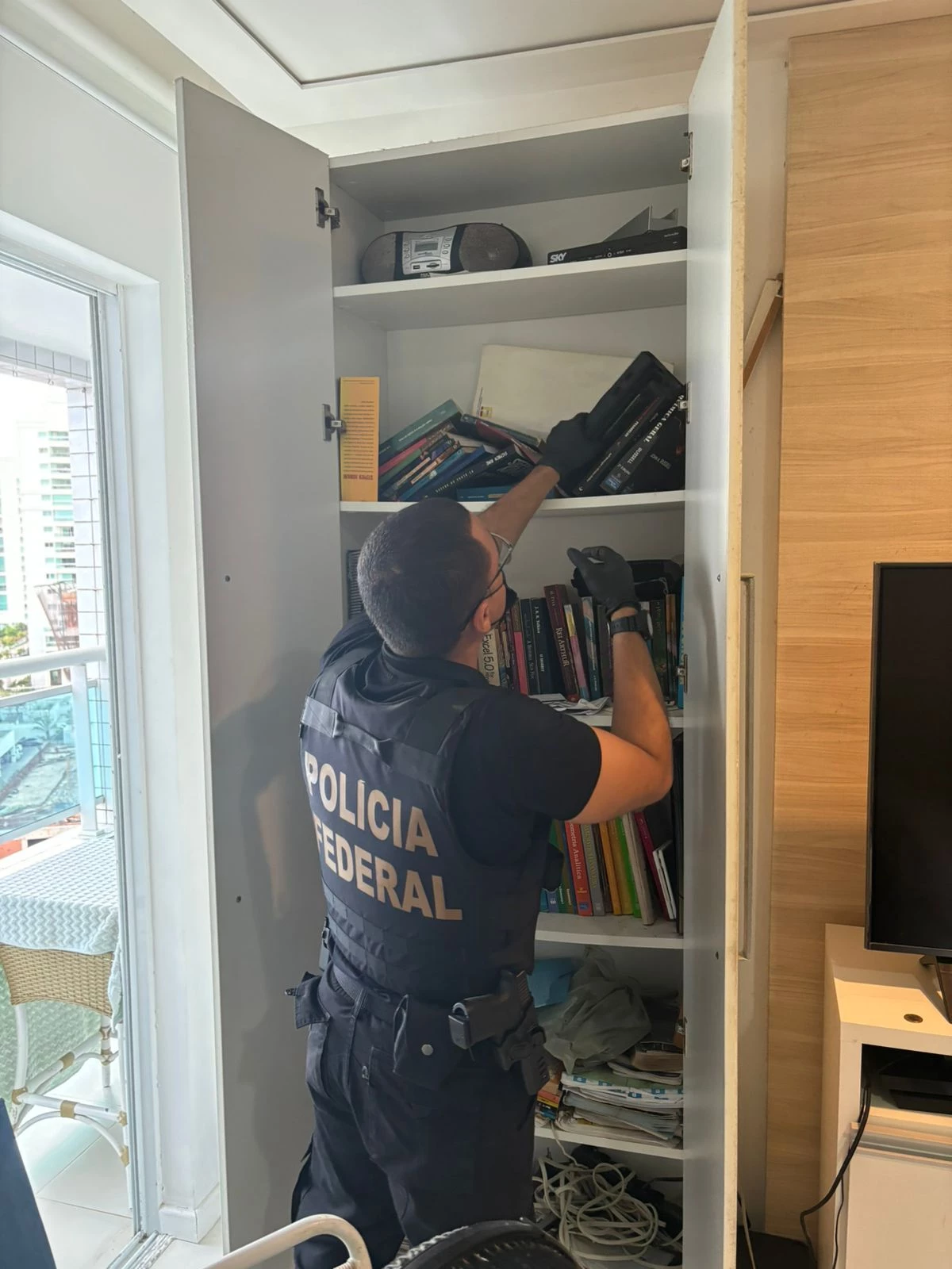 Estão sendo cumpridos, simultaneamente, 141 mandados de busca e apreensão no Brasil. (Foto: Divulgação/Polícia Federal)