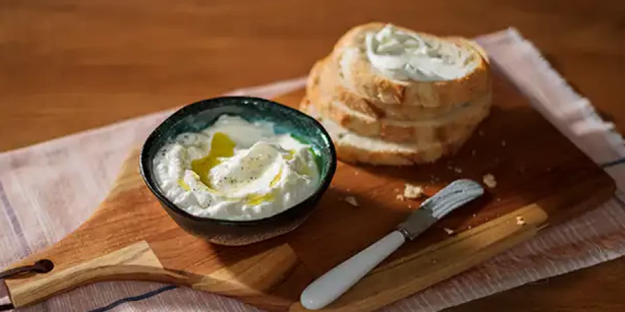 Queijo de iogurte.