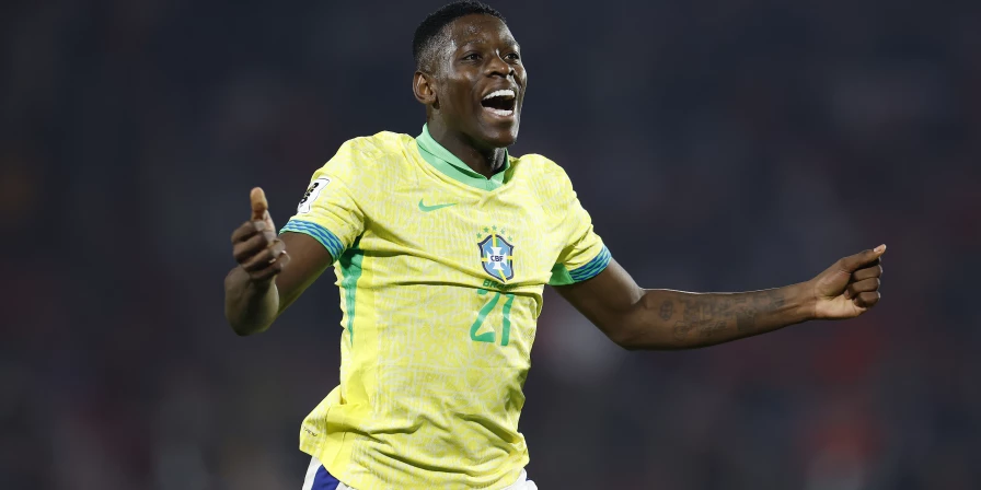 Luiz Henrique marcou o segundo gol do Brasil na vitória fora de casa sobre o Chile.